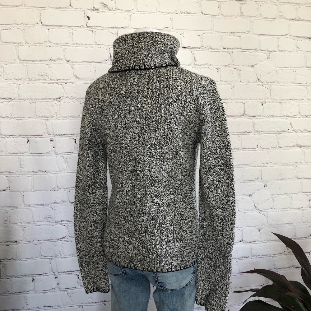 Moda International Turtleneck Sweater - Picture 8 of 8